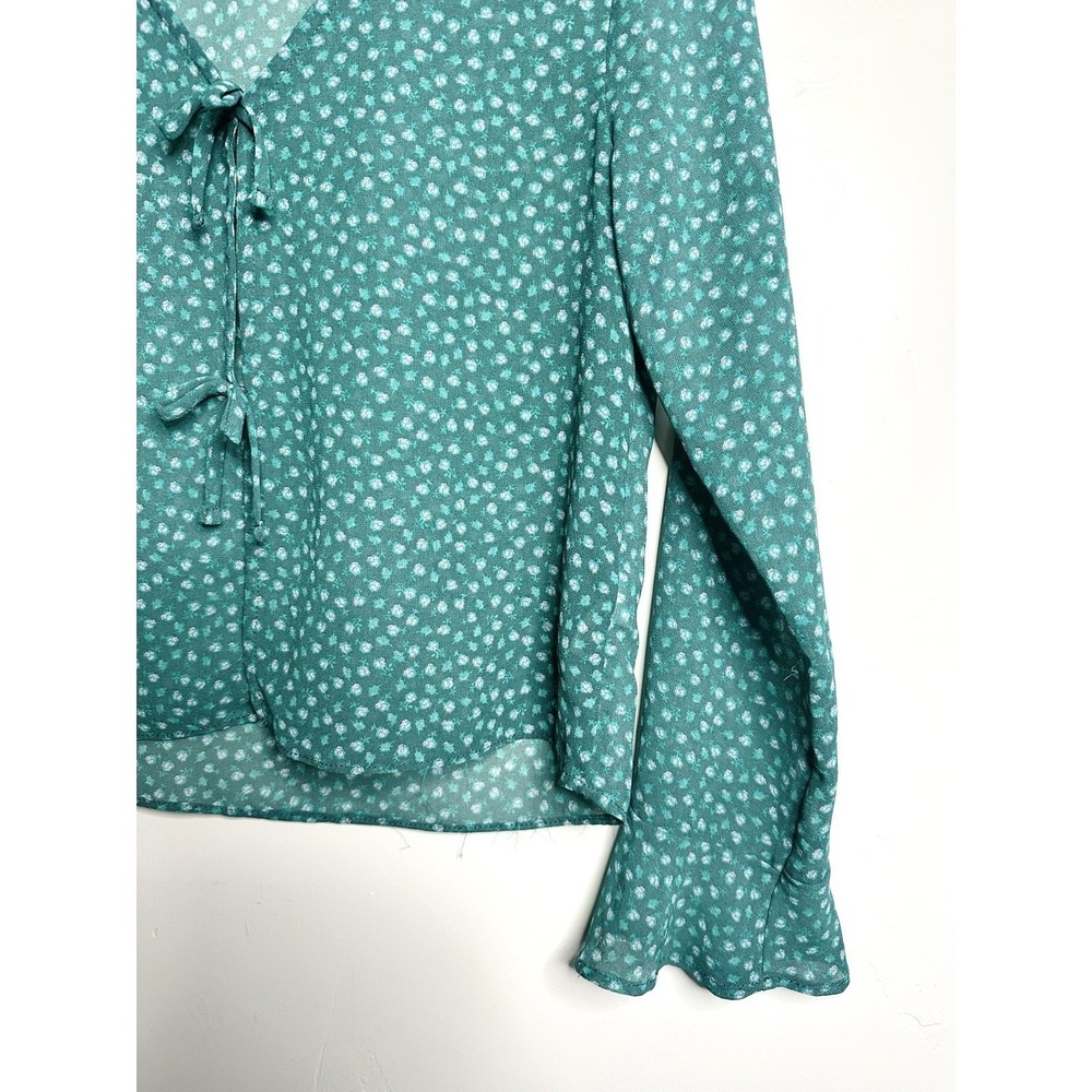 Art Class Girls XL 14 Green Floral Tie Front Blouse Long Sleeve Bell Cuff Spring - Picture 6 of 10